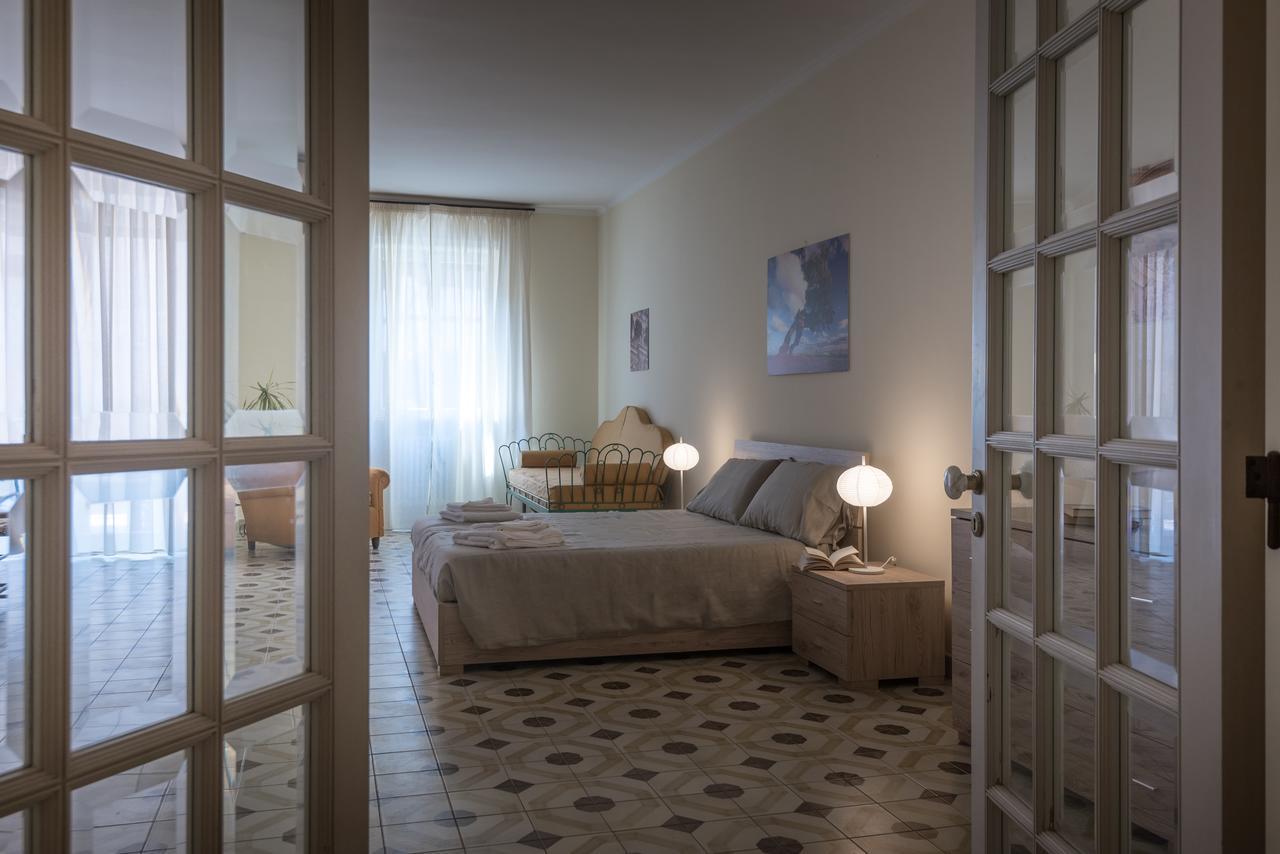 Suite Della Villa Lecce Buitenkant foto